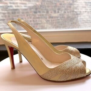 🌺CHRISTIAN LOUBOUTIN 🌺 Yellow Satin Glitter Accents Slingback pumps size: 37